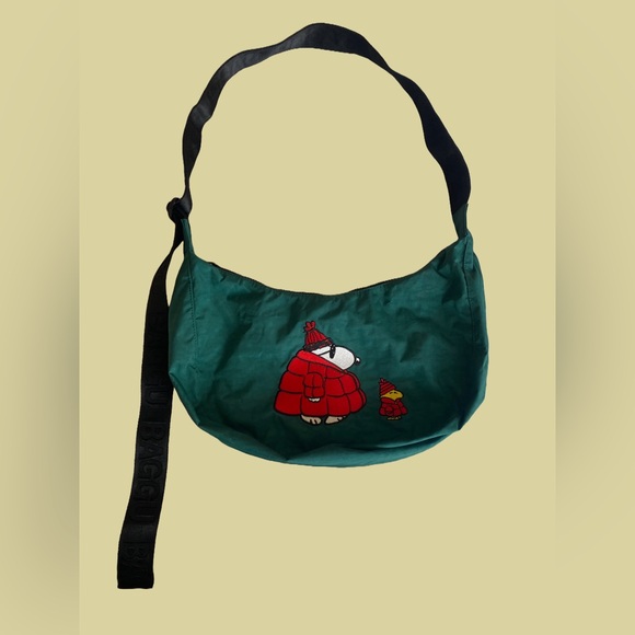 BAGGU Handbags - Baggu x Peanuts crescent bag
